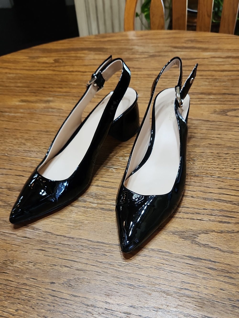 Kate Spade Women's Black Patent Mika Pointed Toe Slingback Pumps Size 9
